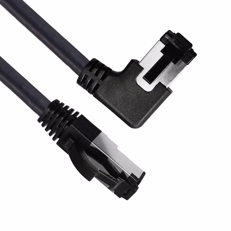 S/FTP CAT8.1 40 Gigabit Netwerkkabel - 1 kant haaks naar rechts - CU - 5 meter - Zwart